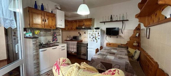 2 Schlafzimmer Wohnung in Genoa, Italy, Nr. 103016 18
