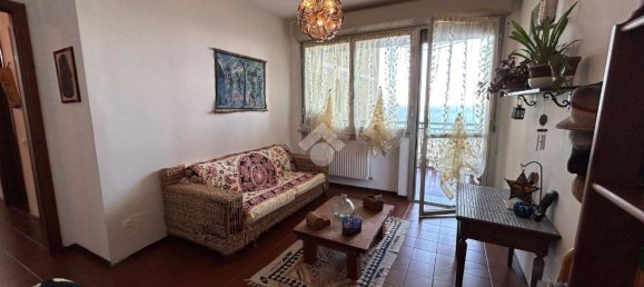 2 Schlafzimmer Wohnung in Genoa, Italy, Nr. 103016 13
