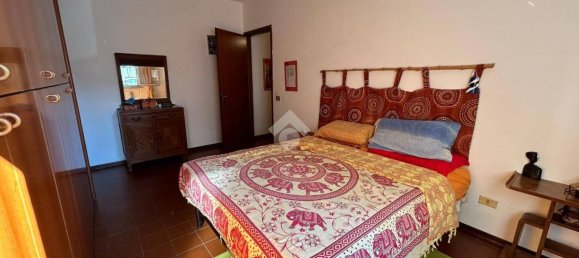 2 Schlafzimmer Wohnung in Genoa, Italy, Nr. 103016 25