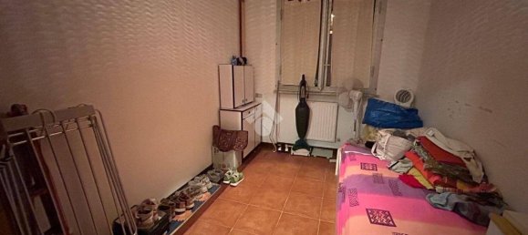 2 Schlafzimmer Wohnung in Genoa, Italy, Nr. 103016 32