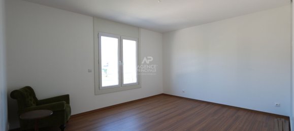 4 Schlafzimmer Haus in Osny, France, Nr. 185967 10