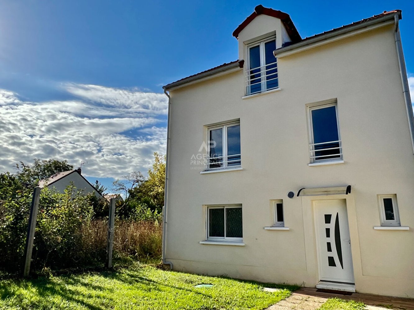 4 Schlafzimmer Haus in Osny, France, Nr. 185967