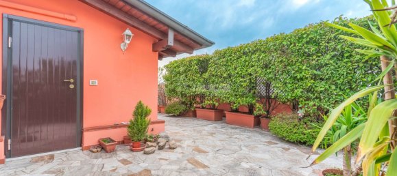 3 bedrooms Penthouse in Milan, Italy No. 244671 8