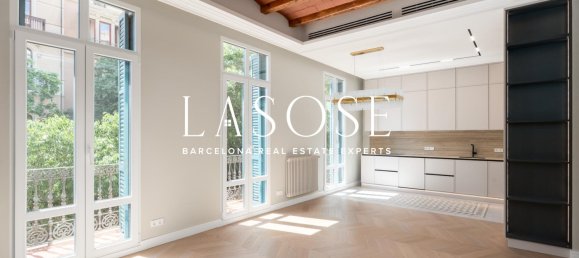 3 chambres Appartement à Eixample, Spain No. 79388 17