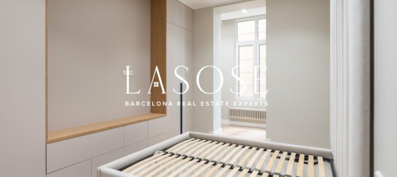 3 chambres Appartement à Eixample, Spain No. 79388 50