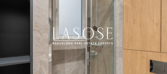 3 chambres Appartement à Eixample, Spain No. 79388 59