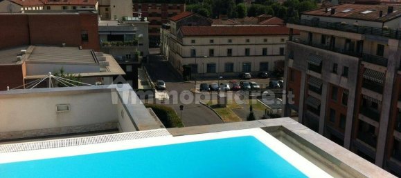 2 bedrooms Penthouse in Cremona, Italy No. 237225 2