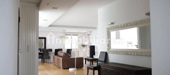 2 bedrooms Penthouse in Cremona, Italy No. 237225 13