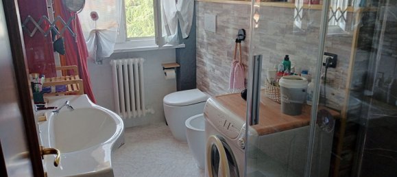 Apartamento de 4 dormitorios en Felino, Italy No. 380194 13