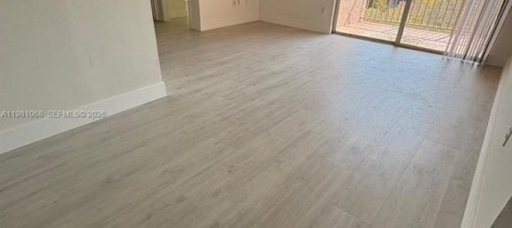3 dormitorios propiedad comercial en venta en Miami, Miami-Dade, Florida, USA № 615358 3