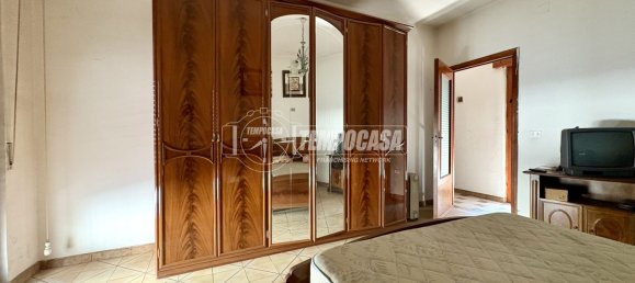 3 bedrooms House in Frignano, Italy No. 354163 16