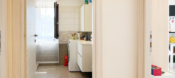 5-Zimmer Villa in Pomezia, Italy, Nr. 140399 12