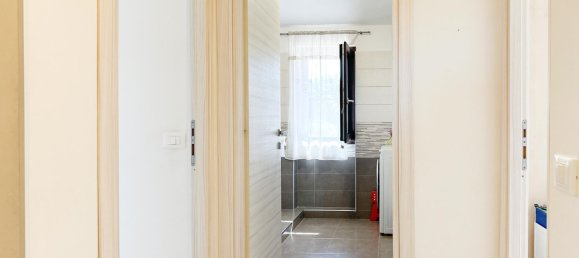 5-Zimmer Villa in Pomezia, Italy, Nr. 140399 11