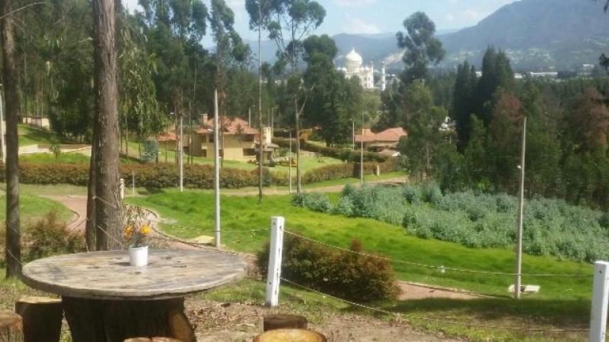 Casa de 3 dormitorios en Cundinamarca, Colombia No. 3582