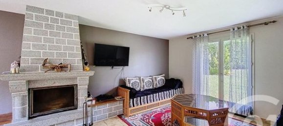 4 Schlafzimmer Haus in Chamant, France, Nr. 305962 2