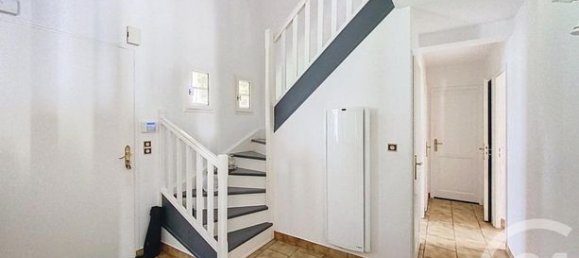 4 Schlafzimmer Haus in Chamant, France, Nr. 305962 4