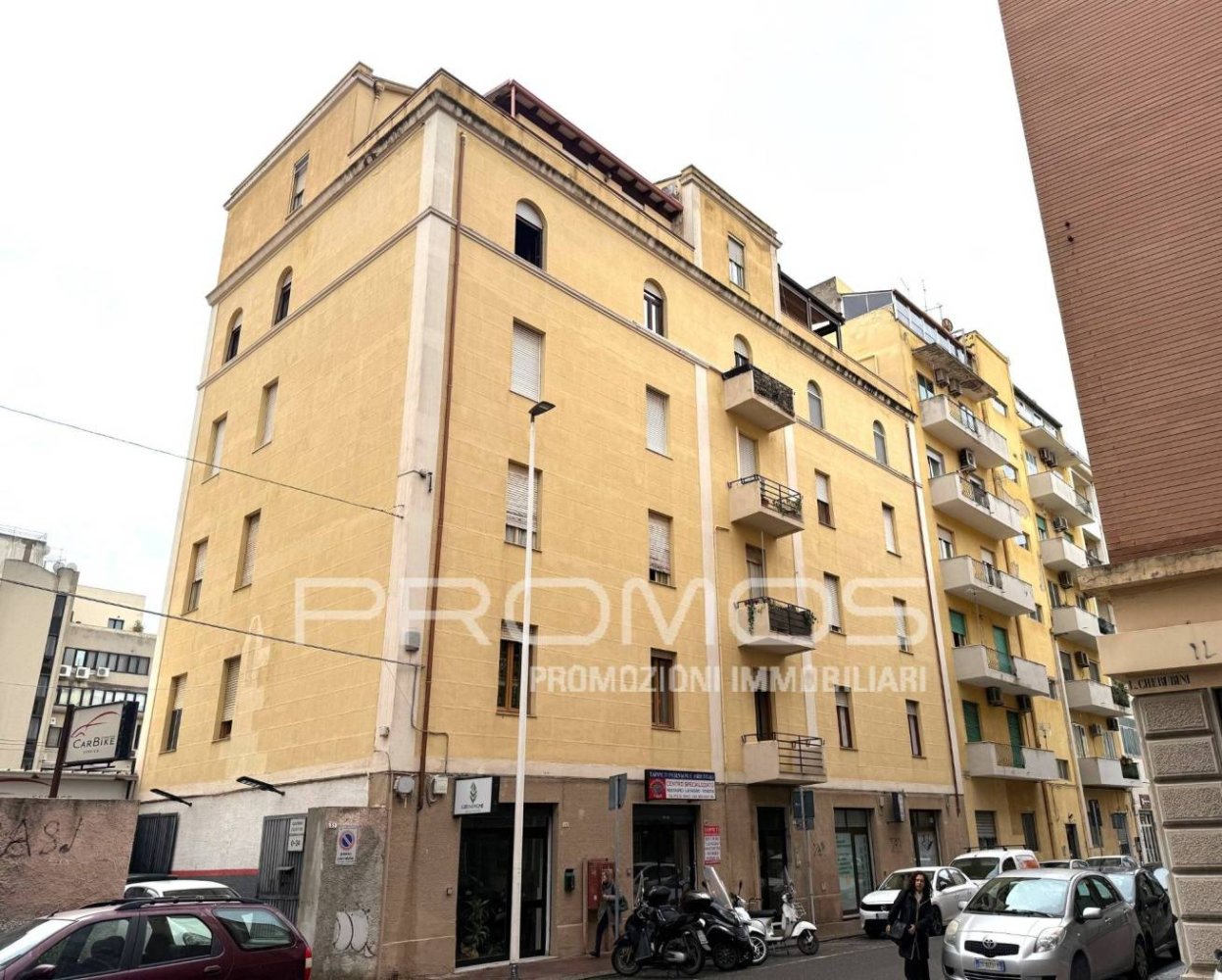 3 bedrooms Apartment in Cagliari, Italy No. 89907