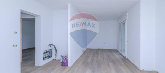 4 rooms Apartment in Cervarese Santa Croce, Italy No. 30658 3