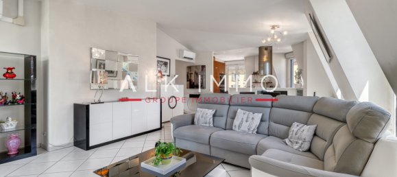 Apartamento de 3 dormitorios en Aix-les-Bains, France No. 358605 3