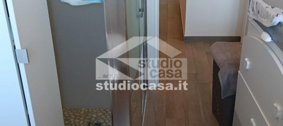 3 bedrooms Apartment in Crema, Italy No. 361967 19