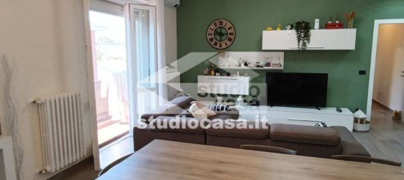 3 bedrooms Apartment in Crema, Italy No. 361967 3