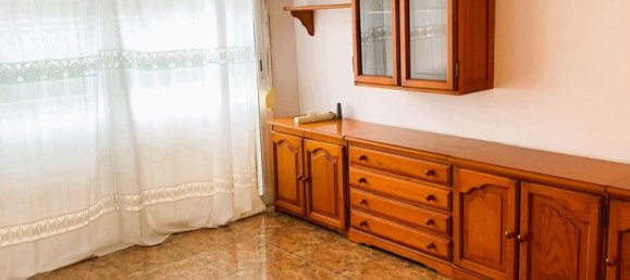 Квартира с 3 спальнями в Бадалона, Испания № 167643 3