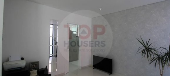 Дом с 4 спальнями в Montenegro, Португалия № 123931 15