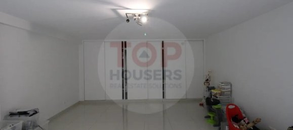 Дом с 4 спальнями в Montenegro, Португалия № 123931 20