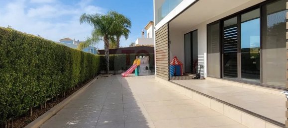 Дом с 4 спальнями в Montenegro, Португалия № 123931 2