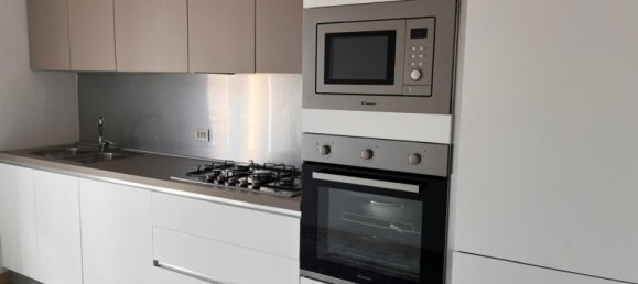 2-salle Appartement à Vicenza, Italy No. 350303 5