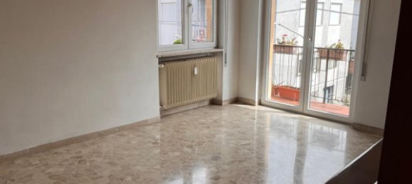 2-salle Appartement à Vicenza, Italy No. 350303 9