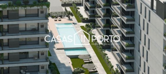 3 bedrooms Apartment in Porto, Portugal No. 179030 8