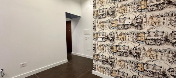 2 rooms Apartment in Naples, Italy No. 18957 4