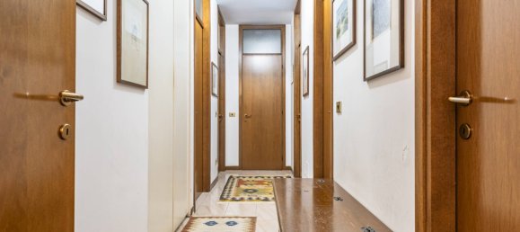 3 bedrooms Apartment in Bergamo, Italy No. 83841 19