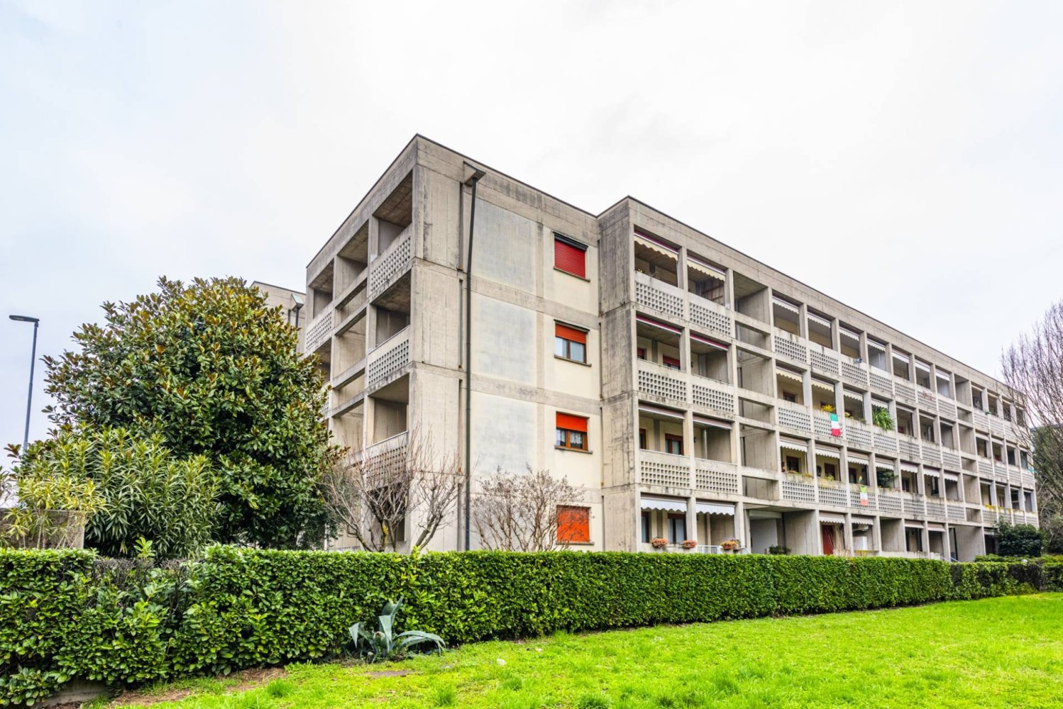 3 bedrooms Apartment in Bergamo, Italy No. 83841