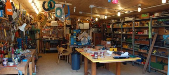 15-Zimmer Villa in Marmirolo, Italy, Nr. 16046 13