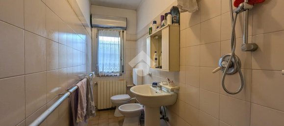 6 غرف نوم منزل في Gattatico, Italy رقم 184104 19