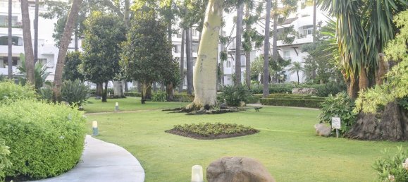 Ático de 3 dormitorios en Marbella, Spain No. 104374 7