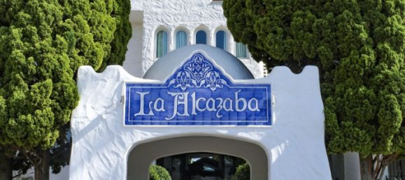 Ático de 3 dormitorios en Marbella, Spain No. 104374 4