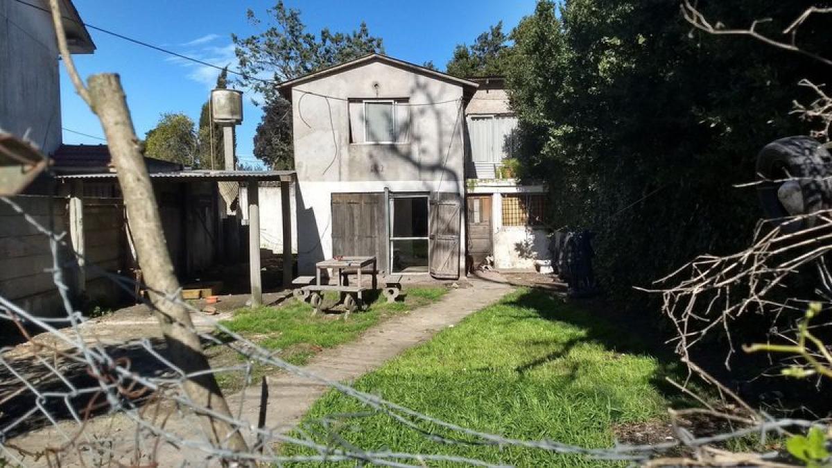 2 bedrooms House in Mar del Plata, Argentina No. 68881