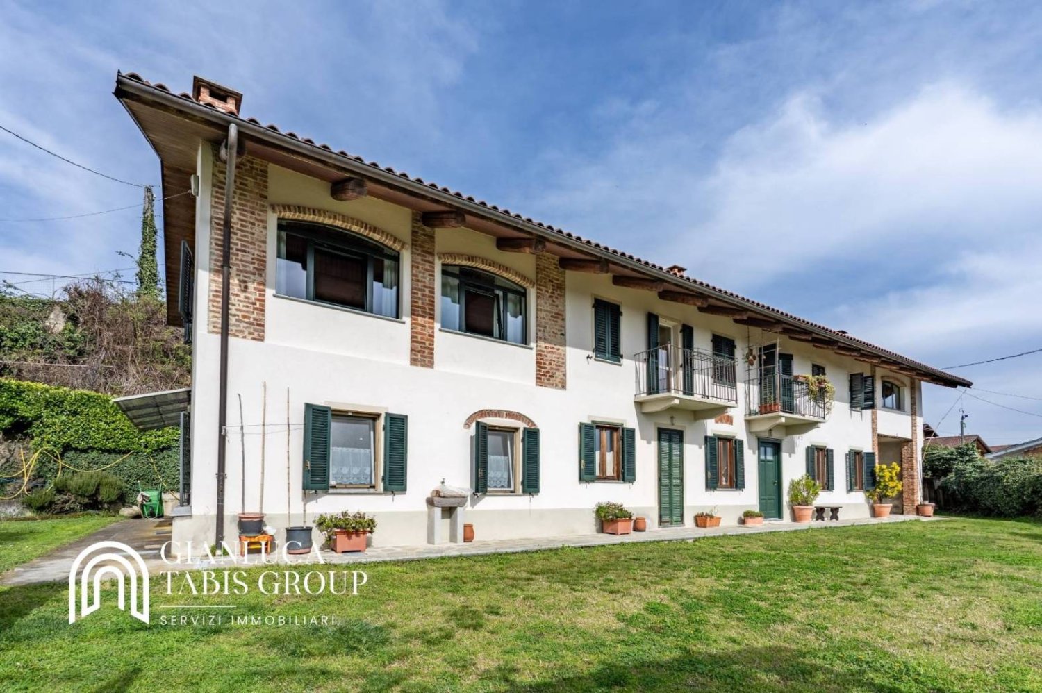 Villa T4 em Moncucco Torinese, Italy N.º 298109
