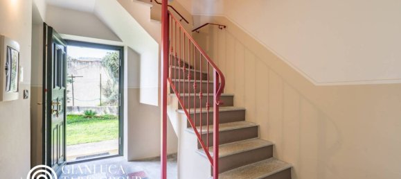 Villa T4 em Moncucco Torinese, Italy N.º 298109 11