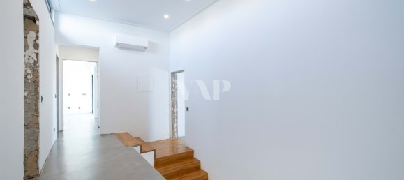 7 bedrooms Villa in Quarteira, Portugal No. 31919 20