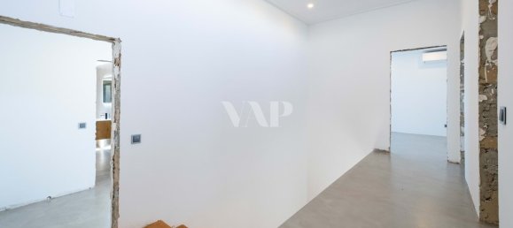 7 bedrooms Villa in Quarteira, Portugal No. 31919 19