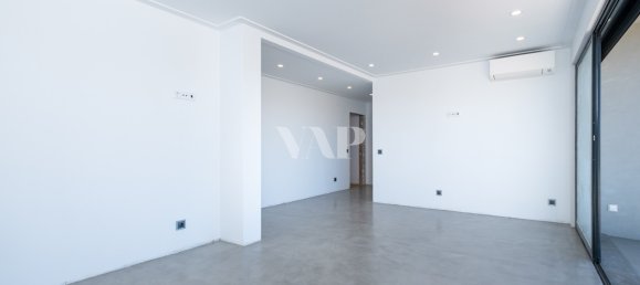 7 bedrooms Villa in Quarteira, Portugal No. 31919 15