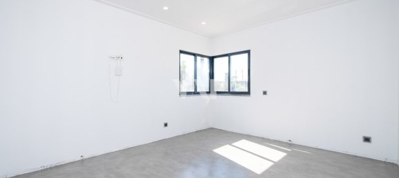 7 bedrooms Villa in Quarteira, Portugal No. 31919 12