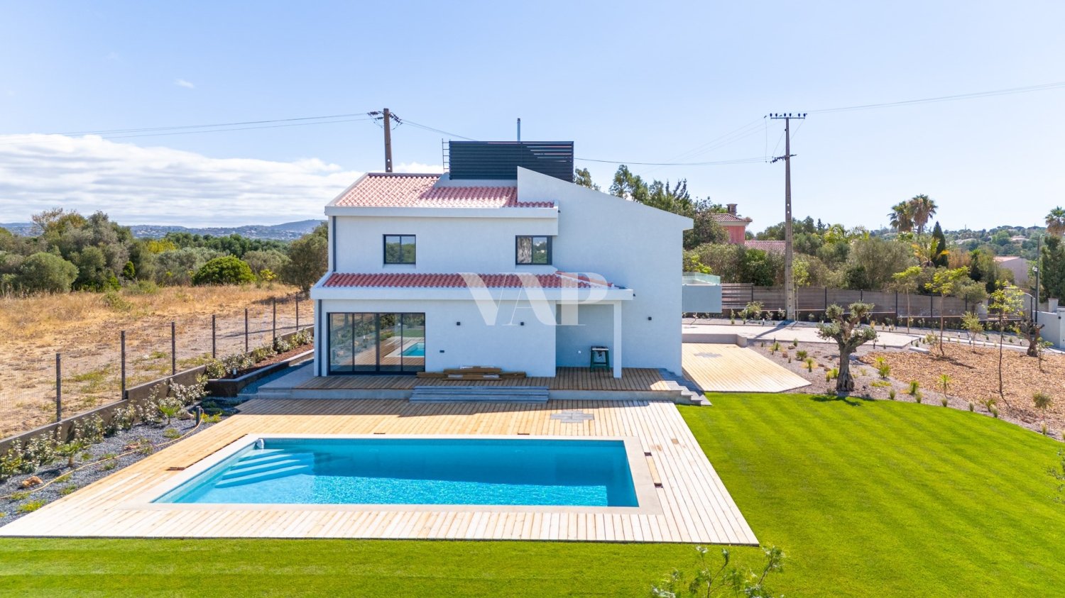 7 bedrooms Villa in Quarteira, Portugal No. 31919