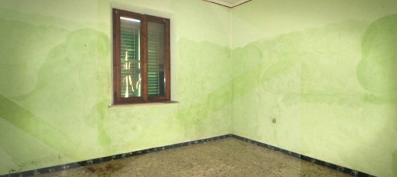 6غرفة شقة في Santa Maria a Monte, Italy رقم 20638 13