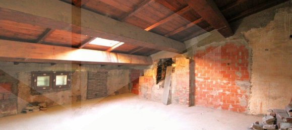 6غرفة شقة في Santa Maria a Monte, Italy رقم 20638 22