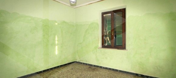 6غرفة شقة في Santa Maria a Monte, Italy رقم 20638 12